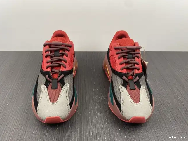 Red Boost Yeezy HQ6979 Adidas Hi-Res 700 0518